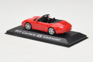 Porsche 911 997 Carrera 4S Cabriolet Rouge Minichamps 1:43 WAP02015316 Métal — image 3 sur 5
