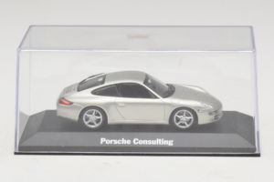 Porsche 911 997 Carrera Silver Metallic Minichamps 1:43 WAP02011515 Métal — image 4 sur 5