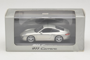 Porsche 911 997 Carrera Silver Metallic Minichamps 1:43 WAP02011515 Métal — image 5 sur 5