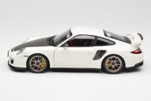 Porsche 911 997 GT2 RS Blanc Minichamps 1:18 100069400 Métal — image 4 sur 8