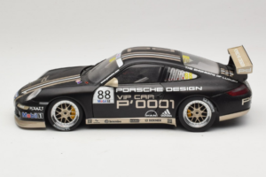 Porsche 911 997 GT3 Cup #88 VIP Porsche Mobil 1 Supercup 2007 AUTOart 1:18 WAP02112517 Métal — image 4 sur 8