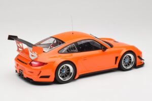 Porsche 911 997 GT3 R Street Orange Minichamps 1:18 151108901 Métal — image 2 sur 6