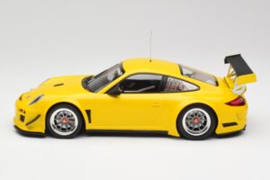 Porsche 911 997 GT3 R Street Racing Jaune Minichamps 1:18 151108902 Métal — image 3 sur 6