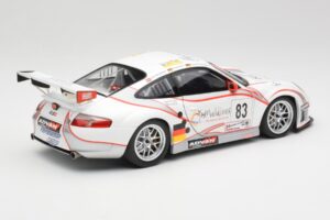 Porsche 911 997 GT3 RSR #83 Team Seikel L. Nielsen / M. Ehret / D. Farnbacher 24 Hours of Le Mans 2006 Minichamps 1:18 100066 — image 3 sur 8