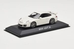 Porsche 911 997 GT3 Blanc Minichamps 1:43 WAP0202080C Métal — image 2 sur 4