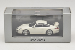 Porsche 911 997 GT3 Blanc Minichamps 1:43 WAP02012016 Métal — image 5 sur 5