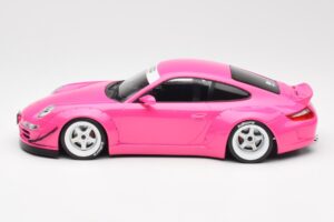 Porsche 911 997 RWB Rose IXO 1:18 18CMC167 Métal — image 3 sur 5