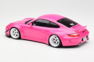Porsche 911 997 RWB Rose IXO 1:18 18CMC167 Métal — image 4 sur 5