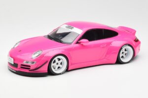 Porsche 911 997 RWB Rose IXO 1:18 18CMC167 Métal