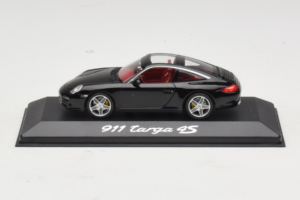 Porsche 911 997 Targa 4S Noir Minichamps 1:43 WAP02002518 Métal