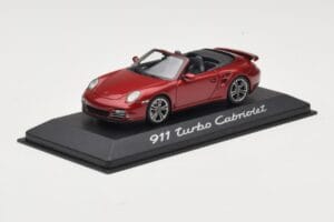 Porsche 911 997 Turbo Cabriolet Rouge Minichamps 1:43 WAP0200130A Métal — image 2 sur 4