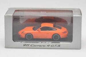 Porsche 911 997.2 Carrera 4 GTS Orange Minichamps 1:43 WAP0201140C Métal — image 4 sur 4