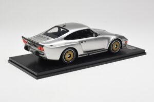 Porsche 911 930 Almeras Biturbo 3.3 Argent Kess 1:18 KE18005B Résine — image 2 sur 6