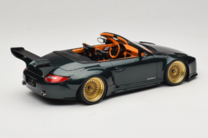 Porsche 911 992 Cabriolet Old & New Tokyo Auto Salon GT Spirit 1:18 GT548 Résine — image 2 sur 6