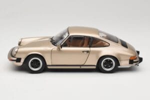 Porsche 911 Carrera 3.2 Bronze Solido 1:18 S1802602 Métal — image 4 sur 8