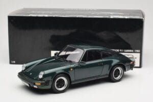 Porsche 911 Carrera Green Metallic Minichamps 1:18 100063022 Métal — image 8 sur 8