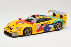 Porsche 911 GT1 #1 D. Rohr / R. Pilgrim / A. McNish 1997 UT Models 1:18 39724 Métal
