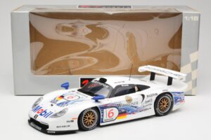 Porsche 911 GT1 #6 T. Boutsen / H-J. Stuck 1997 UT Models 1:18 39720 Métal — image 8 sur 8