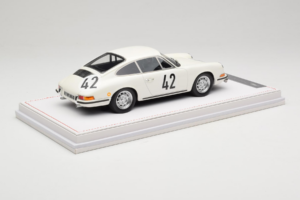 Porsche 911 S #42 R. Buchet / H. Linge Auguste Veuillet 24 Hours of Le Mans Class Winner 1967 IVY 1:18 REMC006 Résine — image 3 sur 6