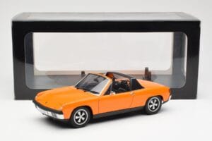 Porsche 914/6 Targa Orange AUTOart 1:18 77932 Métal — image 8 sur 8