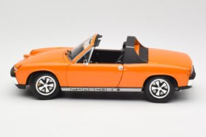Porsche 914/6 Orange Revell 1:18 08864 Métal — image 4 sur 8