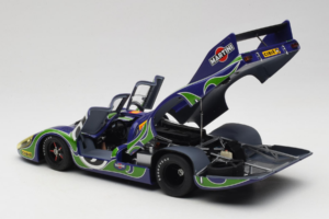 Porsche 917 LH #3 Hippie 2nd Place 24 Hours of Le Mans 1970 AUTOart 1:18 87075-R1 Métal — image 5 sur 8