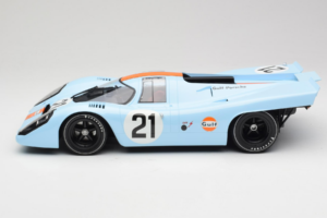 Porsche 917K Gulf #21 P. Rodriguez / L. Kinnunen J.W. Automotive Engineering 24 Hours of Le Mans 1970 Minichamps 1:12 1237066 — image 3 sur 6