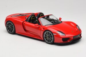 Porsche 918 Spyder Rouge Minichamps 1:18 110062435 Métal — image 6 sur 8