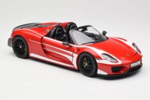 Porsche 918 Spyder Weissach Package Rouge & Rayures Blanches Minichamps 1:18 110062442 Métal — image 7 sur 9