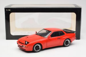 Porsche 924 Carrera GT Guards Rouge AUTOart 1:18 78003 Métal — image 8 sur 8