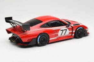 Porsche 935/19 Rouge avec Rayures Blanches Minichamps 1:18 155067577 Métal — image 2 sur 6