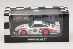 Porsche 935/78 Moby Dick #43 R. Stommelen / M. Schurti 24 Hours of Le Mans 1978 Minichamps 1:43 430786743 Métal — image 4 sur 4