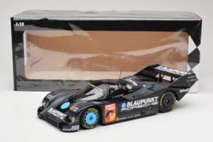 Porsche 962C #1 H-J. Stuck Winner Supercup Nürburgring 1986 Minichamps 1:18 155866501 Métal — image 6 sur 6