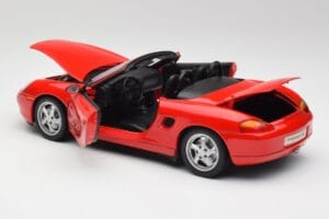 Porsche Boxster S 986 Guards Rouge UT Models 1:18 27861-M1 Métal — image 5 sur 8