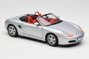 Porsche Boxster S 986 Argent UT Models 1:18 WAP021007 Métal — image 6 sur 8