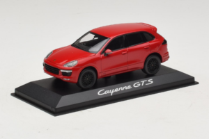 Porsche Cayenne 958 GTS Rouge Minichamps 1:43 WAP0200070E Métal — image 2 sur 5