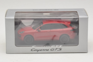 Porsche Cayenne 958 GTS Rouge Minichamps 1:43 WAP0200070E Métal — image 5 sur 5