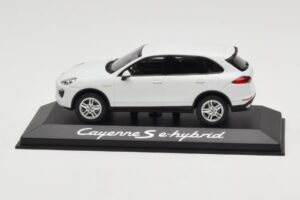 Porsche Cayenne 958 S e-Hybrid Blanc Minichamps 1:43 WAP0200040E Métal