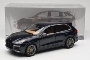 Porsche Cayenne Turbo S 958 Blue Metallic Minichamps 1:18 110064001 Métal — image 8 sur 8