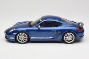 Porsche Cayman R 987.2 Aqua Blue Metallic GT Spirit 1:18 GT901 Résine — image 3 sur 6