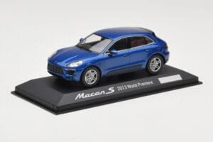 Porsche Macan 95B S Bleu World Premiere Minichamps 1:43 WAP0201550E Métal — image 2 sur 4