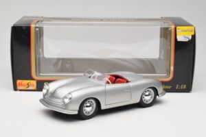 Porsche No. 1 356 Roadster Fish Argent Maisto 1:18 31853 Métal — image 8 sur 8