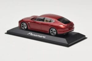 Porsche Panamera 970 Red Metallic Minichamps 1:43 WAP0200119 Métal — image 3 sur 4