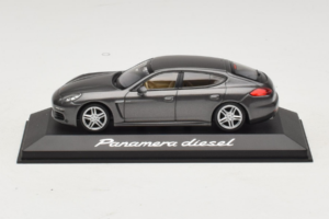 Porsche Panamera 970 Diesel Grey Metallic Minichamps 1:43 WAP0202300E Métal