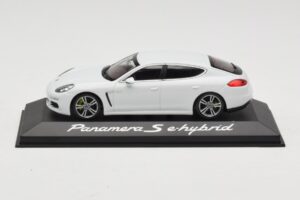 Porsche Panamera 970 S e-Hybrid Blanc Minichamps 1:43 WAP0207200E Métal