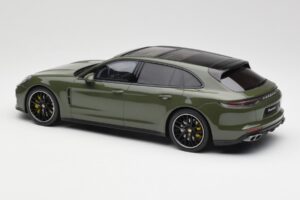 Porsche Panamera Turbo S 971 Sport Turismo Vert GT Spirit 1:18 GT447 Résine — image 5 sur 6