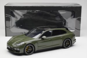 Porsche Panamera Turbo S 971 Sport Turismo Vert GT Spirit 1:18 GT447 Résine — image 6 sur 6