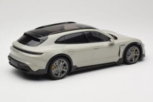 Porsche Taycan Cross Turismo Turbo S Chalk Grey Minichamps 1:18 155069302 Métal — image 2 sur 6