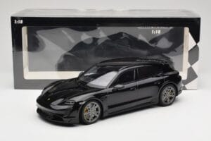 Porsche Taycan J1 Turbo S Cross Turismo Noir Minichamps 1:18 155069300 Métal — image 6 sur 6