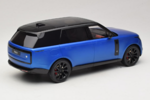 Range Rover P615 SV Velocity Blue GT Spirit 1:18 GT540 Résine — image 2 sur 6